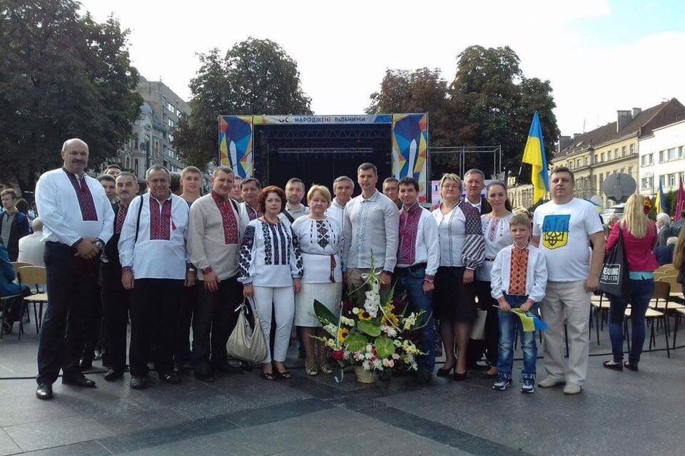 У Львові “батьківщинівці” разом з усією Україної заспівали Гімн України