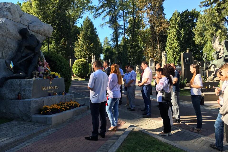 “Батьківщинівці” Львова вклонилися пам’яті Франка