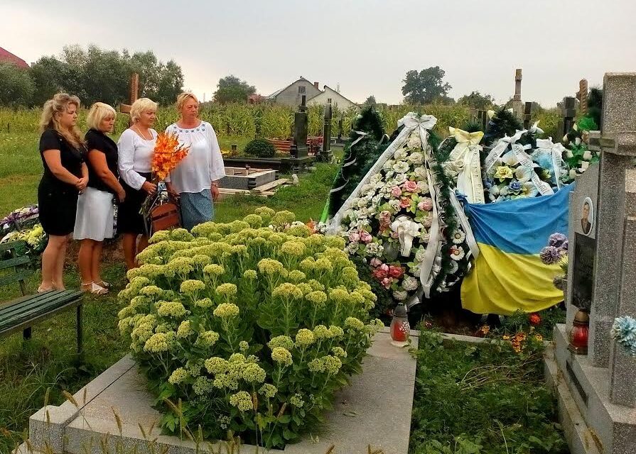 «Батьківщинівці» Львівщини вшанували пам’ять загиблого військовослужбовця