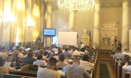 Львівська обласна рада з ініціативи «батьківщинівців» підтримала мораторій про підвищення тарифів