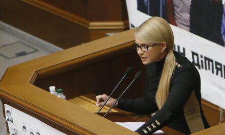 Юлія Тимошенко: Сьогодні в Україні День медичного працівника