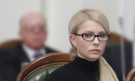 «Батьківщина» зареєструвала проект постанови про відставку Гройсмана