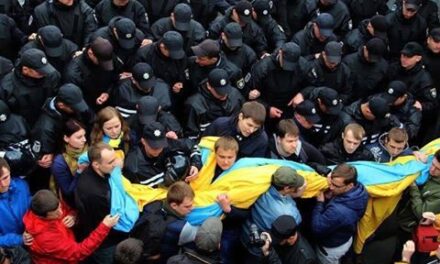Михайло Цимбалюк: Міністр МВС ще після перших помилок мав піти у відставку