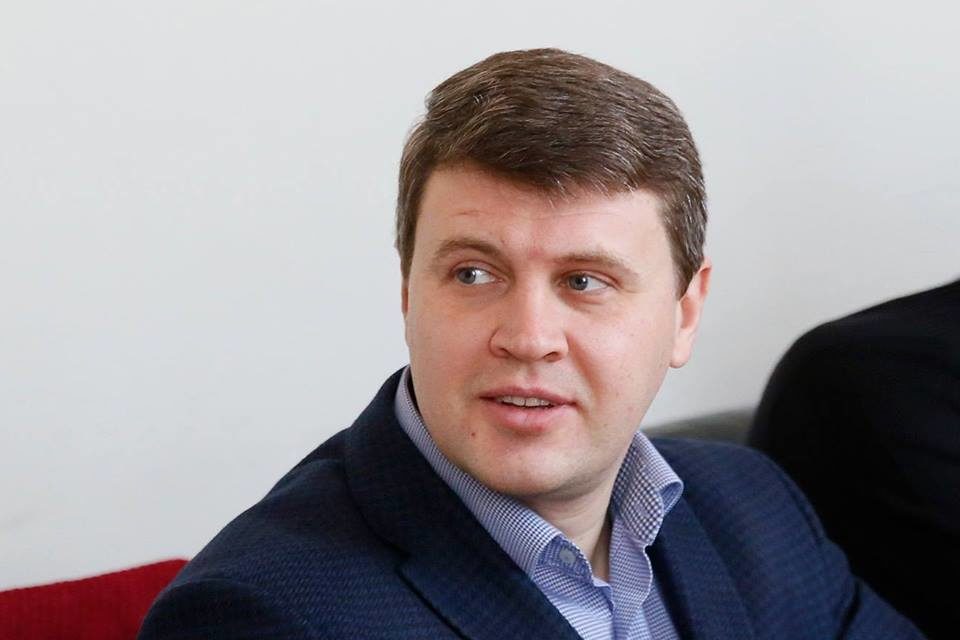 ВАДИМ ІВЧЕНКО: ЗЕМЕЛЬНА РЕФОРМА МАЄ ПІТИ НА КОРИСТЬ СЕЛЯНИНУ (ВІДЕО)