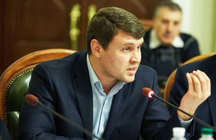 «Батьківщина» виступає проти підвищення вартості навчання у вишах
