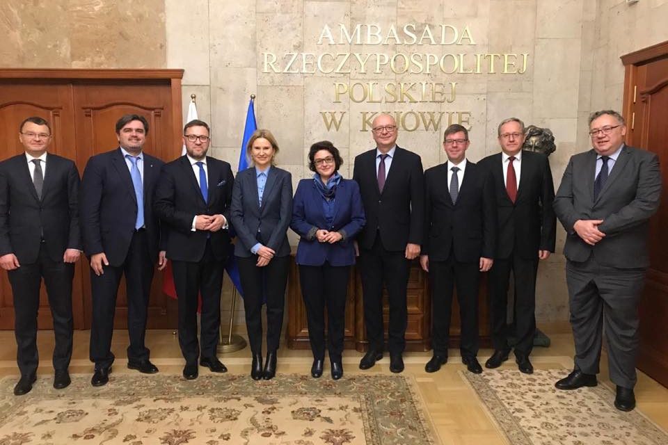 ОЛЕНА КОНДРАТЮК: СПІВПРАЦЯ НА ВЗАЄМОПОВАЗІ І СПІЛЬНИХ ЦІННОСТЯХ