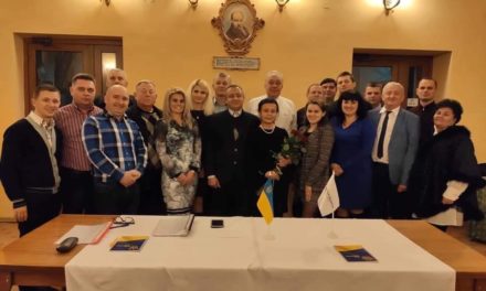 У ДРОГОБИЧІ ПЕРЕОБРАЛИ ОЧІЛЬНИЦЮ ПАРТОСЕРЕДКУ “БАТЬКІВЩИНИ”