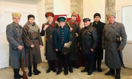 Молоді «батьківщинівці» Яворівщини організували театралізоване дійство в пам‘ять про героїв Крут