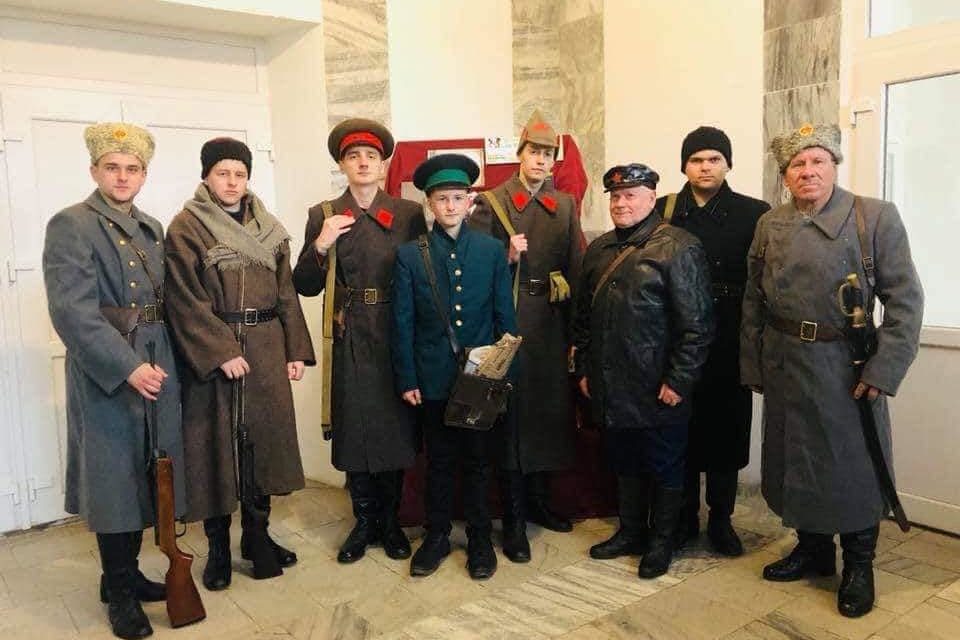 Молоді «батьківщинівці» Яворівщини організували театралізоване дійство в пам‘ять про героїв Крут