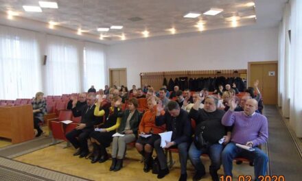 ДЕПУТАТИ ЖОВКІВЩИНИ ВИМАГАЮТЬ ВІД ВЛАДИ ПРИЙНЯТИ ПРОГРАМУ З РЕФОРМУВАННЯ ЗЕМЕЛЬНИХ ВІДНОСИН