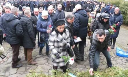 У Дрогобичі «Батьківщина» вшанувала воїнів російсько-афганської війни