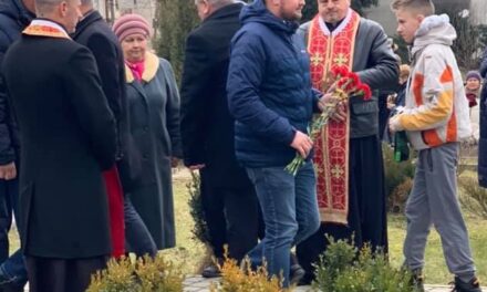 У ПЕРЕМИШЛЯНАХ “БАТЬКІВЩИНІВЦІ” ВШАНУВАЛИ РІЧНИЦЮ ТРАГІЧНИХ ПОДІЙ НА МАЙДАНІ