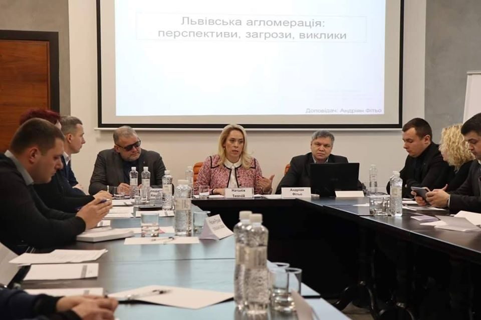 “БАТЬКІВЩИНА” ЛЬВОВА ОРГАНІЗУВАЛА КРУГЛИЙ СТІЛ З ПРОБЛЕМ АГЛОМЕРАЦІЇ