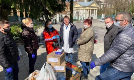 У Львові партійці «Батьківщини» об’єдналися з підприємцями для боротьби з епідемією