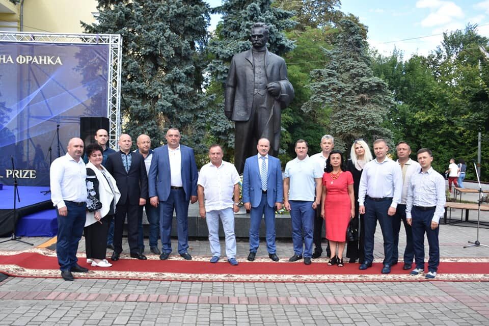 Меценати з «Батьківщини» долучилися до розбудови заповідника в Нагуєвичах