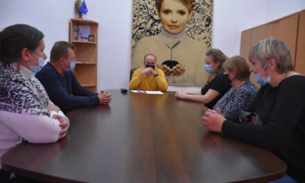 Михайло Цимбалюк зустрівся із постраждалими внаслідок Чорнобильської катастрофи