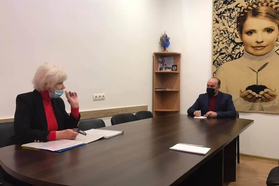 Михайло Цимбалюк обговорив проблеми переселенців-чорнобильців