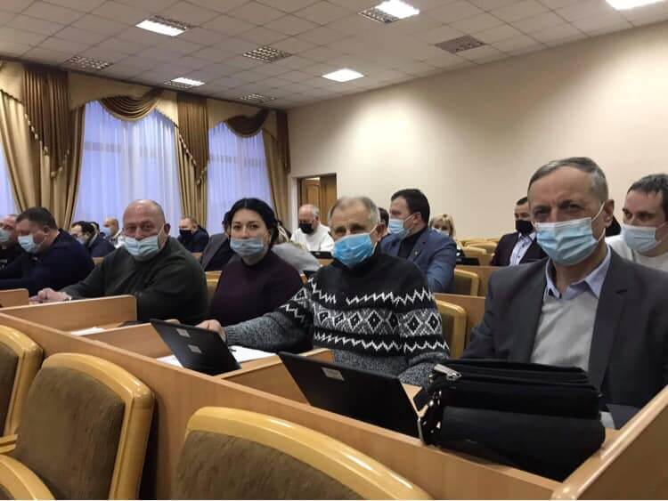 На Львівщині проходять позачергові сесії рад через підвищені тарифи