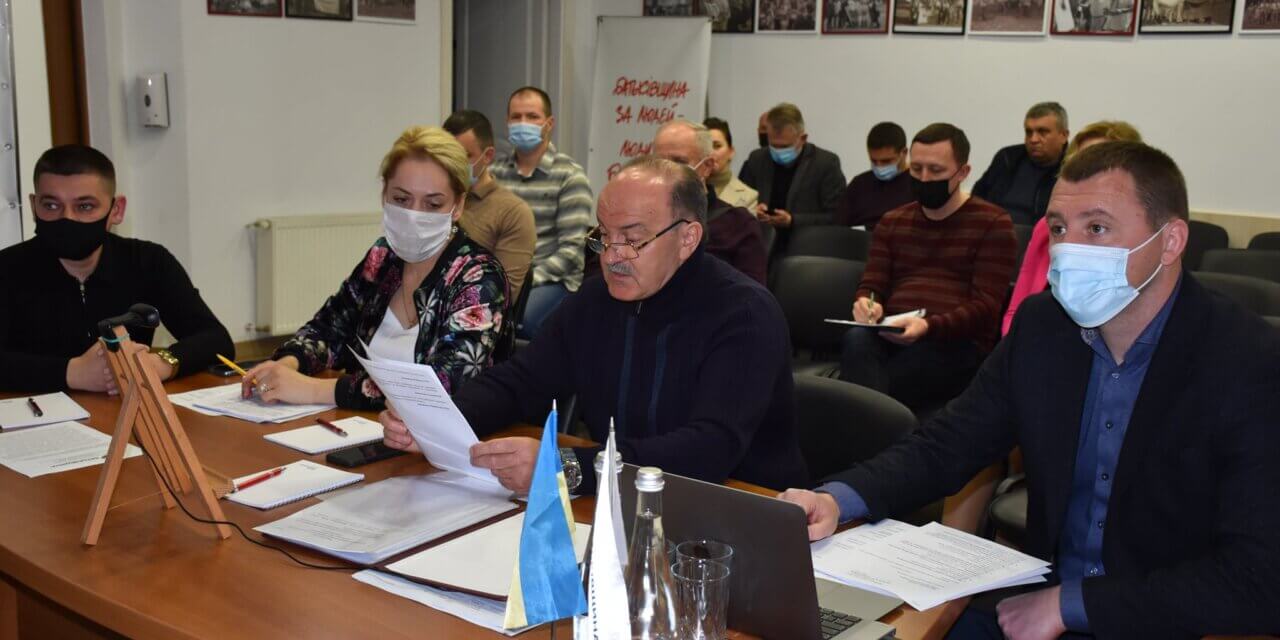 «Батьківщина» Львівщини вимагає проведення референдуму щодо продажу землі