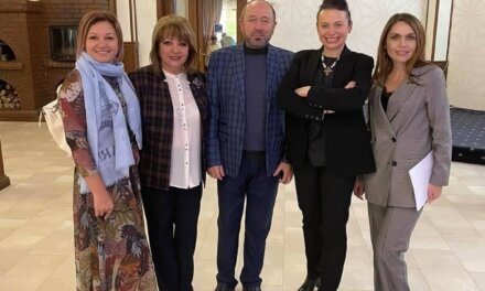 Іван Стецькович взяв участь у І Жіночому економічному Форумі