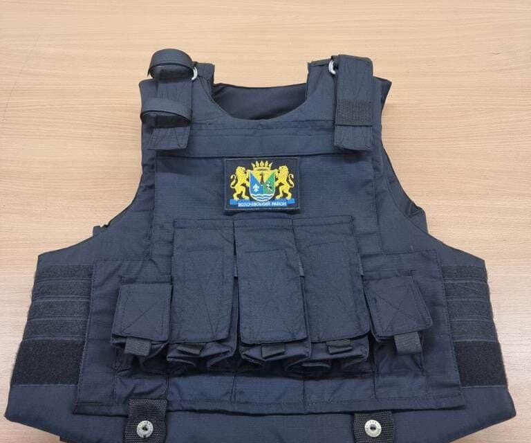Партійці на Львівщині долучилися до виробництва бронежилетів