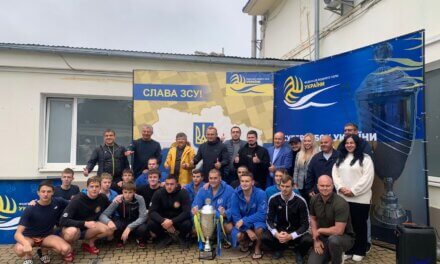Михайло Цимбалюк привітав володарів Суперкубка України з водного поло
