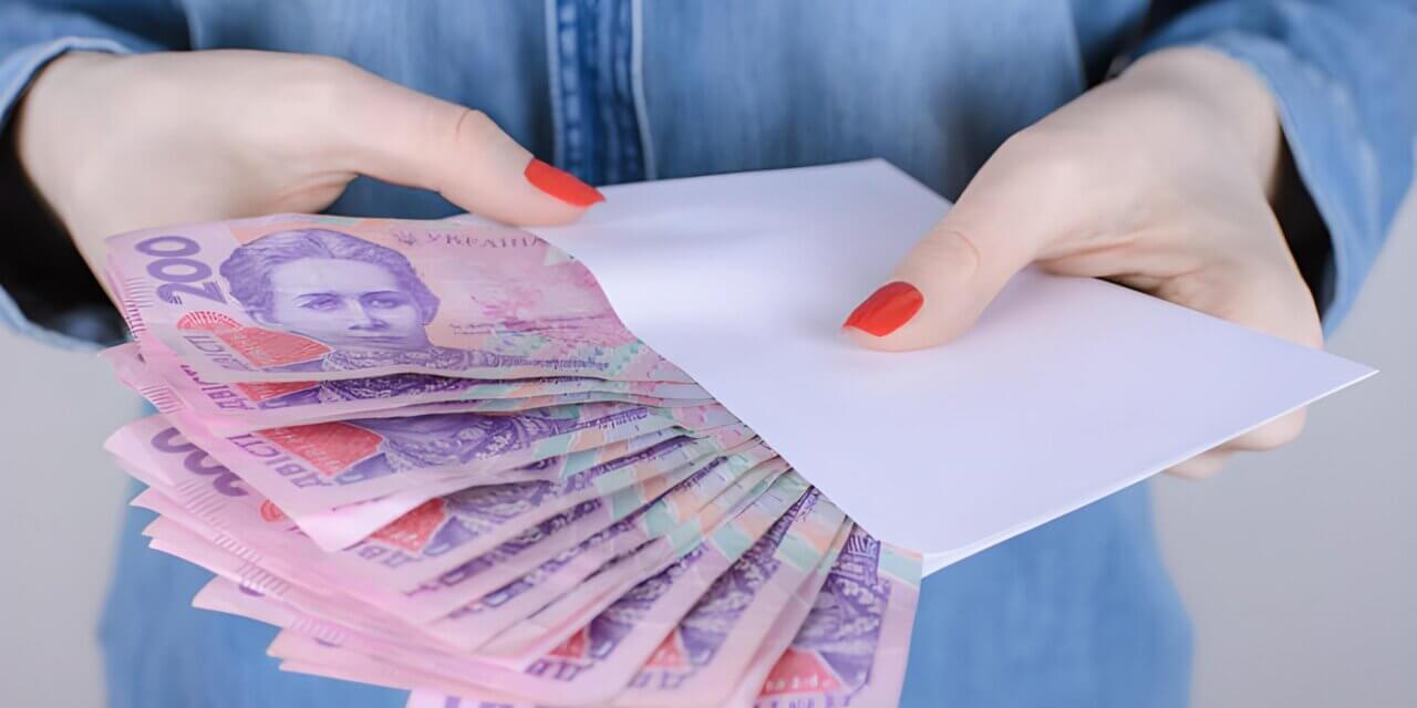 Бюрократи, що прикриваються євроінтеграцією