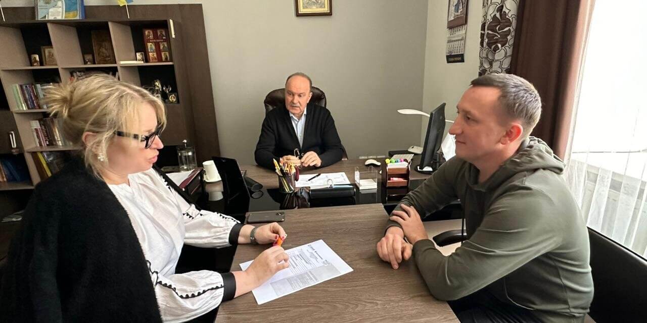 На Львівщини тривають звіти фракцій у місцевих радах