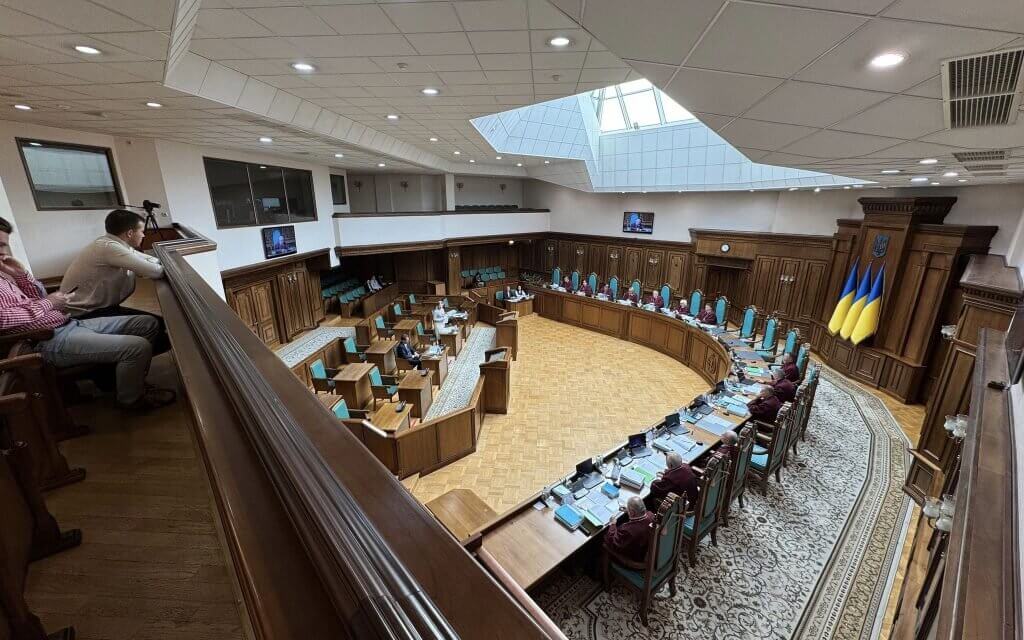 «Батьківщина» захищає українську землю від розпродажу