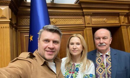 Вітання Михайла Цимбалюка з Днем вишиванки