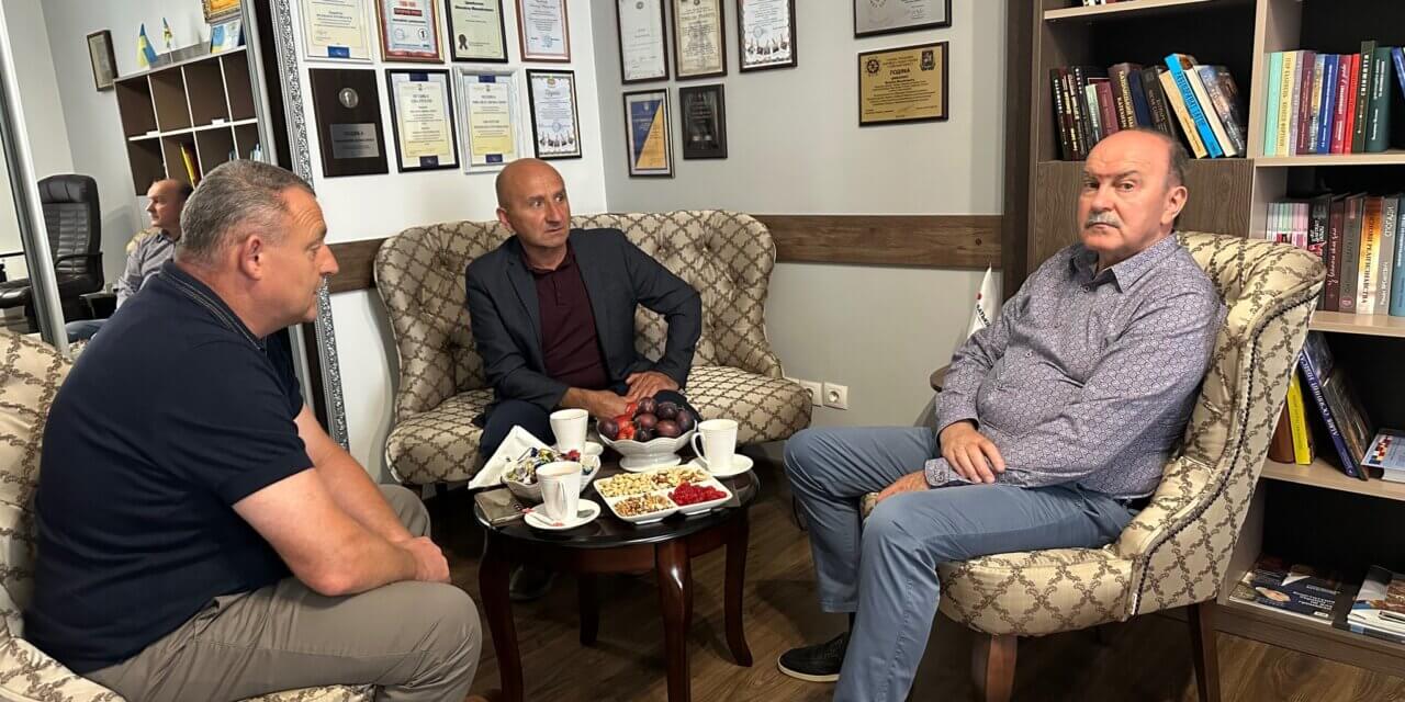 Михайло Цимбалюк провів прийом громадян: у фокусі – соціальний захист та інфраструктура