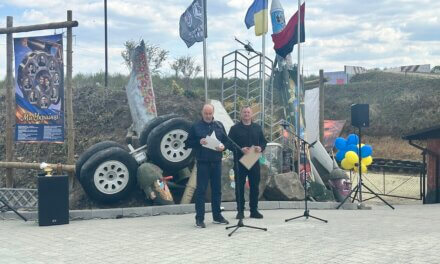 На Львівщині за участі Михайла Цимбалюка відкрили стрілецький клуб Лавандова гора