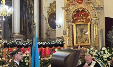 Похорон Степана Кубіва: у Львові попрощались із народним депутатом