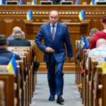 Михайло Цимбалюк: Конституції мають неухильно дотримуватися не лише громадяни, а й влада